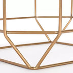 Table d'appoint Finch Colton à plateau en marbre massif avec base en métal blanc/doré : Style Glamour de luxe, Cadre en fer, Forme carrée