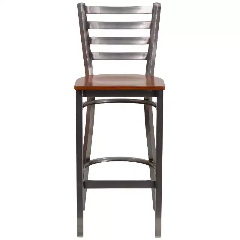 Tabouret de bar Emma et Oliver à dossier échelle en métal, avec finition transparente, pour restaurant