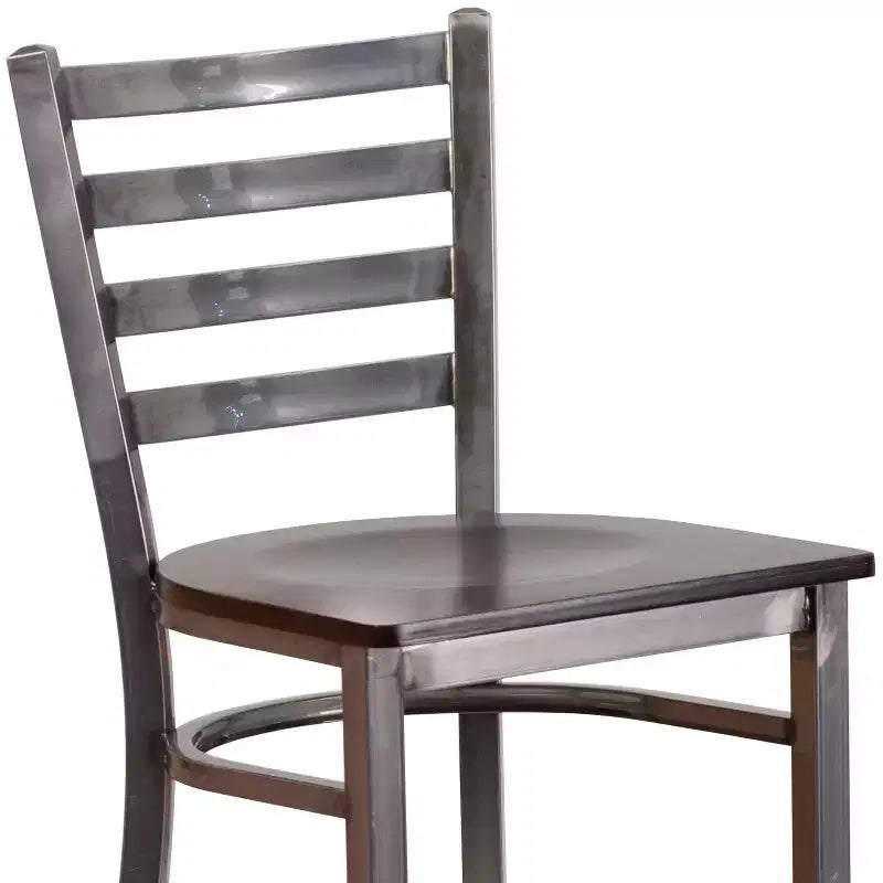 Tabouret de bar Emma et Oliver à dossier échelle en métal, avec finition transparente, pour restaurant