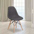 Chaise de salle à manger Emma et Oliver en tissu avec pieds en bois