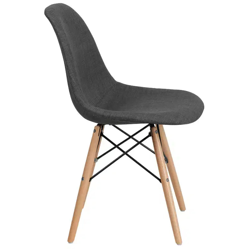 Chaise de salle à manger Emma et Oliver en tissu avec pieds en bois
