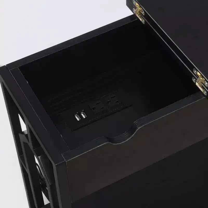 Table d'appoint Omega Flip Top avec station de recharge - Breighton Home