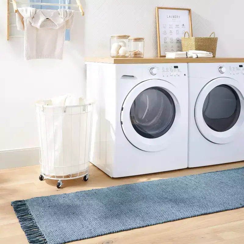 Panier à linge en fil de fer et tissu avec doublure crème et poignées en bois, panier à linge rond à dessus ouvert