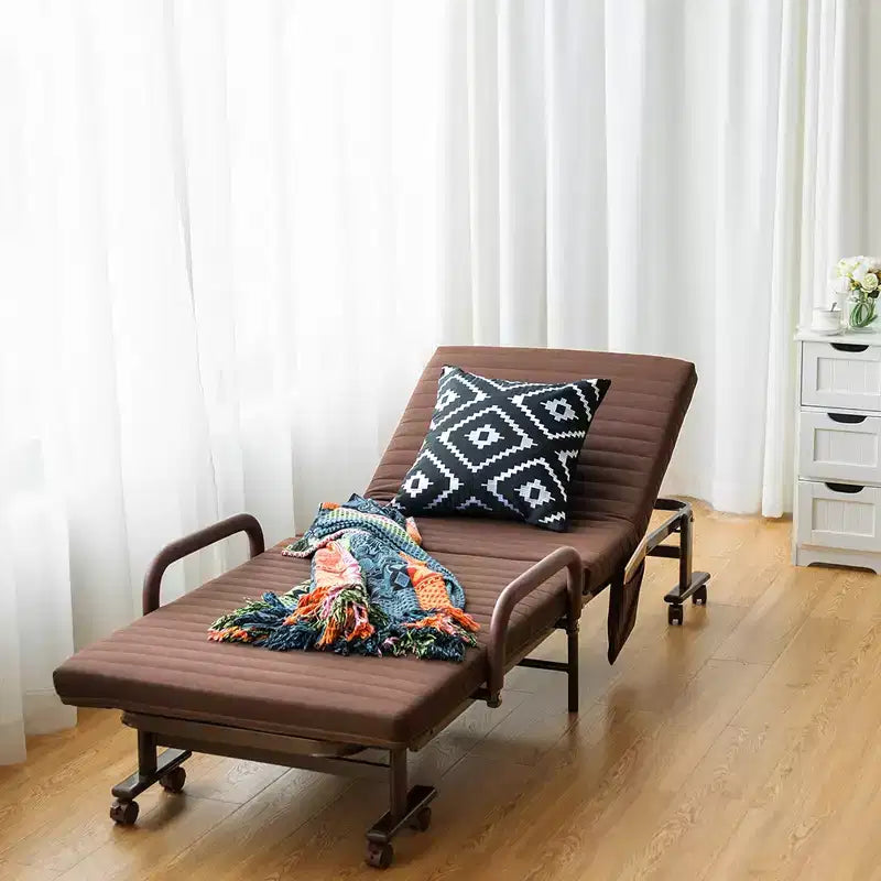 Lit pliant Costway Lit d'appoint réglable simple avec matelas jumeau, roues portables, marron/gris/blanc