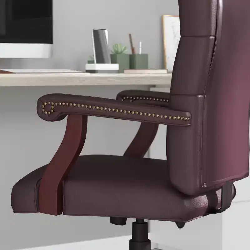 Chaise de bureau à dossier haut capitonnée avec réglage de la hauteur et pivotement à 360°