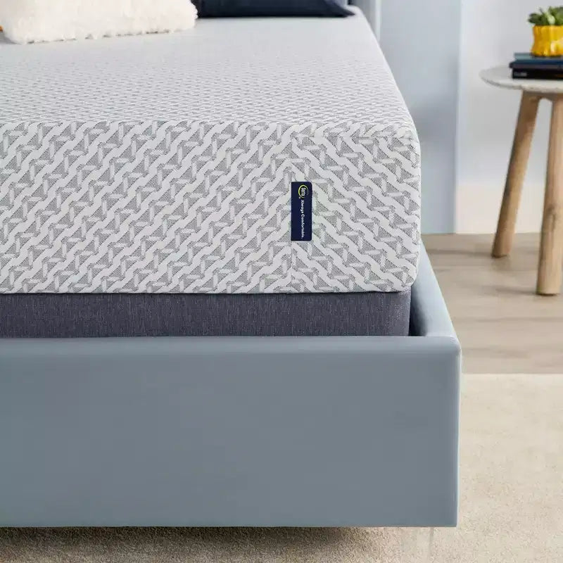 Matelas en mousse à mémoire de forme Serta Medium Firm 10 Gel