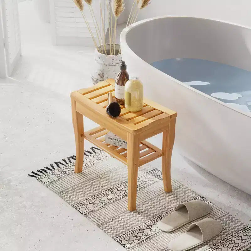 HOMCOM Banc de Douche Long en Bambou, 20 Tabouret de Douche en Bois pour Spa avec Étagère de Rangement et Organisateur de Chaussures