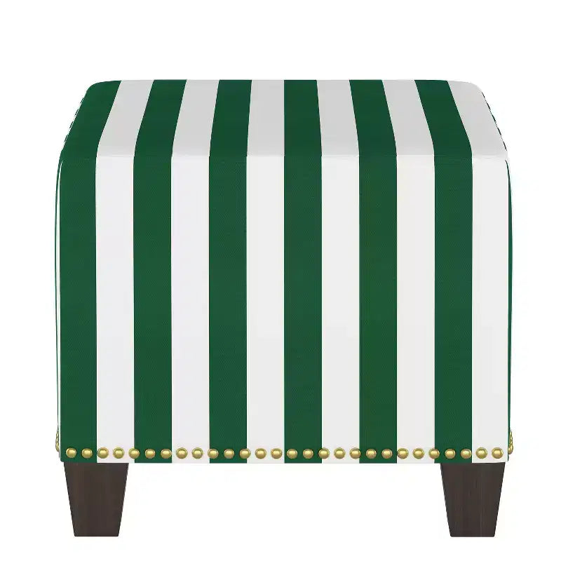 Pouf carré Skyline Furniture Yosemy à clous décoratifs, motifs variés