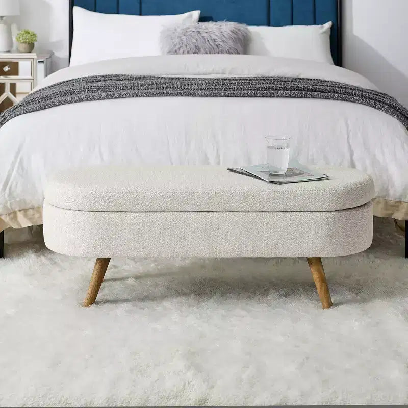 Banc de rangement ovale avec pieds en hévéa, Pouf capitonné moderne - ModernLuxe