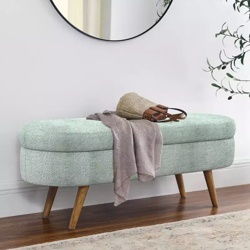 Banc de rangement ovale avec pieds en hévéa, Pouf capitonné moderne - ModernLuxe