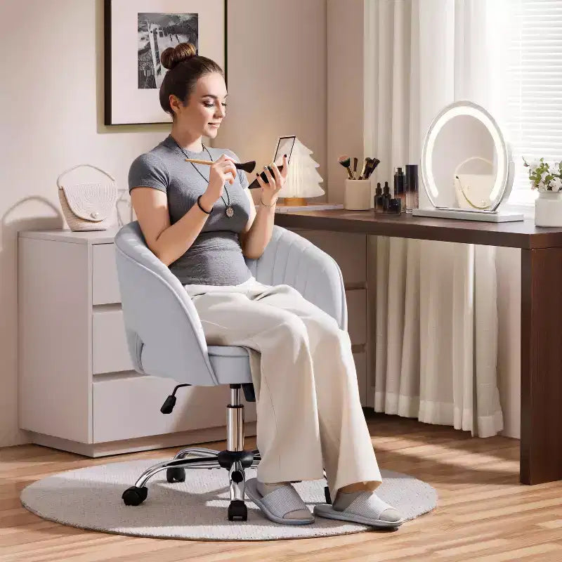 Fauteuil de bureau à roulettes Yaheetech avec dossier capitonné