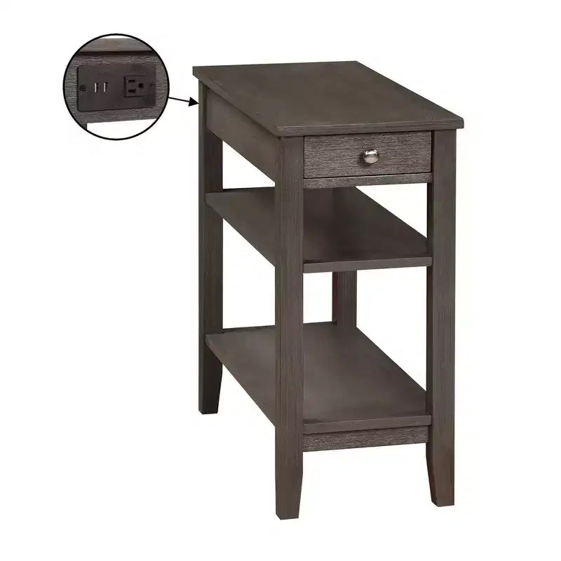 Table d'appoint de chevet American Heritage avec 1 tiroir, station de charge et étagères - Breighton Home