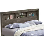 Lit plateforme Queen avec étagères de rangement Burlington Passion Furniture